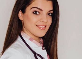 Flet për LobiPress: Manuela Canaj, studentja që po tregon sukses të jashtëzakonshëm në mjekësi, në Gjermani