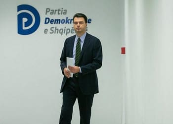 Basha dha dorëheqjen, kush e merr drejtimin e PD-së sipas statutit