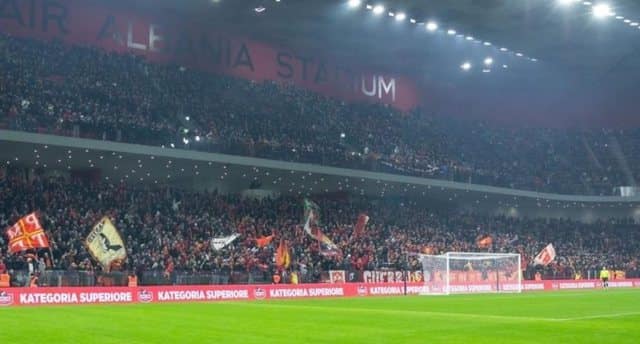 Siguria në stadiume, ekspertët e UEFA-s në Tiranë për vizitë inspektuese!