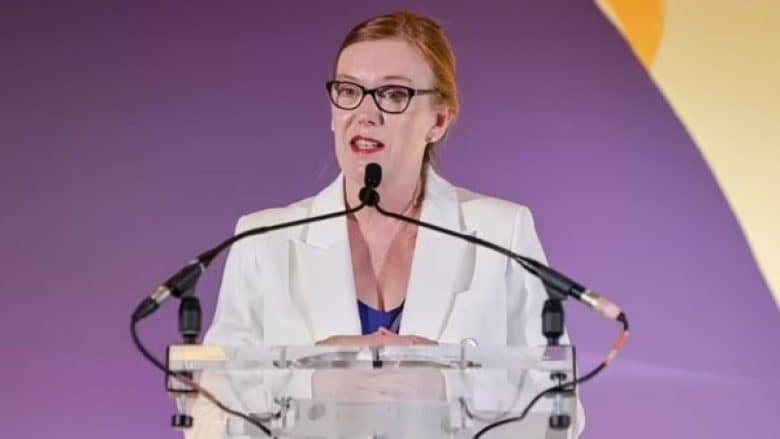 ​Krijuesja e vaksinës së AstraZeneca: Coronavirusi do të kthehet në një ftohje të zakonshme