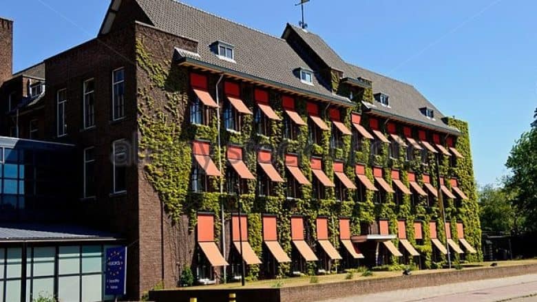 PSE DUHET TË PEZULLOHET DHE TË MBYLLET GJYKATA SPECIALE E KOSOVËS ? 