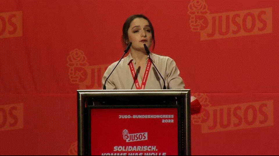 Albana Tërstena, anëtare e SPD-së , luftën në Ukrainë e krahason me atë luftën në Kosovë të vitit 1999!